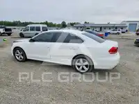 2014 Volkswagen Passat фото