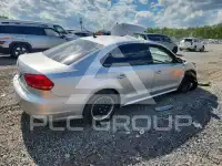 2014 Volkswagen Passat фото
