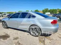 2014 Volkswagen Passat фото
