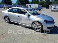 2014 Volkswagen Passat photo