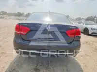 2014 Volkswagen Passat photo