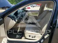 2014 Volkswagen Passat photo