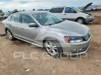 2014 Volkswagen Passat photo