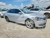 2014 Volkswagen Passat фото