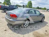 2014 Volkswagen Passat фото