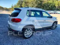 2014 Volkswagen Tiguan photo
