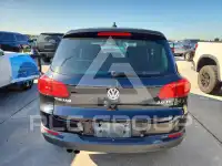 2014 Volkswagen Tiguan photo
