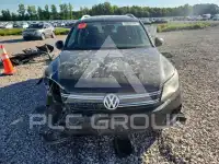 2014 Volkswagen Tiguan photo