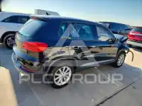 2014 Volkswagen Tiguan photo