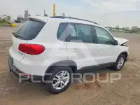 2014 Volkswagen Tiguan photo