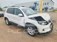 2014 Volkswagen Tiguan photo