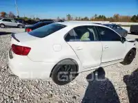 2014 Volkswagen Jetta photo