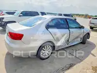2014 Volkswagen Jetta photo