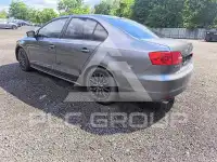 2014 Volkswagen Jetta photo