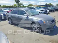 2014 Volkswagen Jetta фото
