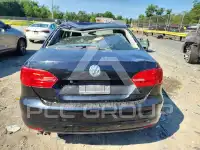 2014 Volkswagen Jetta photo