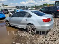2014 Volkswagen Jetta photo