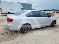 2014 Volkswagen Jetta photo