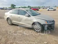 2014 Volkswagen Jetta photo