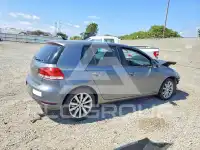 2014 Volkswagen GOLF photo