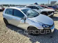2014 Volkswagen GOLF photo