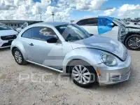 2014 Volkswagen BEETLE photo