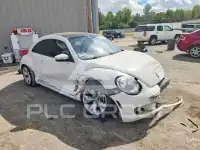 2014 Volkswagen BEETLE photo