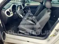 2014 Volkswagen BEETLE photo
