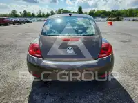 2014 Volkswagen BEETLE фото