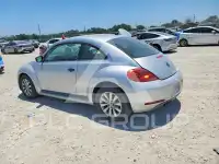 2014 Volkswagen BEETLE photo