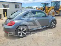 2014 Volkswagen BEETLE фото