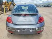 2014 Volkswagen BEETLE фото