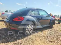 2014 Volkswagen BEETLE фото