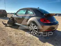 2014 Volkswagen BEETLE фото