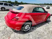 2014 Volkswagen BEETLE фото