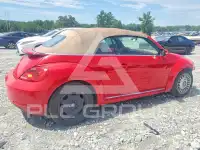 2014 Volkswagen BEETLE фото