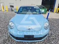2014 Volkswagen BEETLE photo