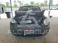 2014 Volkswagen BEETLE photo