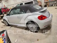 2014 Volkswagen BEETLE фото