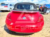 2014 Volkswagen BEETLE фото