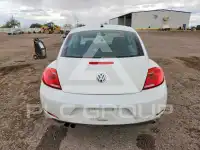 2014 Volkswagen BEETLE фото