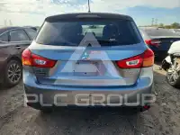 2015 Mitsubishi OUTLANDER photo
