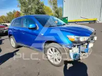 2015 Mitsubishi OUTLANDER photo