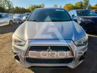 2015 Mitsubishi OUTLANDER фото