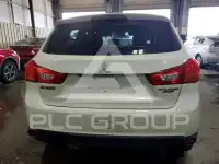 2015 Mitsubishi OUTLANDER фото