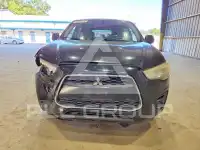 2015 Mitsubishi OUTLANDER photo