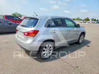2015 Mitsubishi OUTLANDER фото