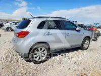 2015 Mitsubishi OUTLANDER photo
