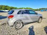 2015 Mitsubishi OUTLANDER photo