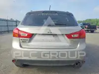 2015 Mitsubishi OUTLANDER photo